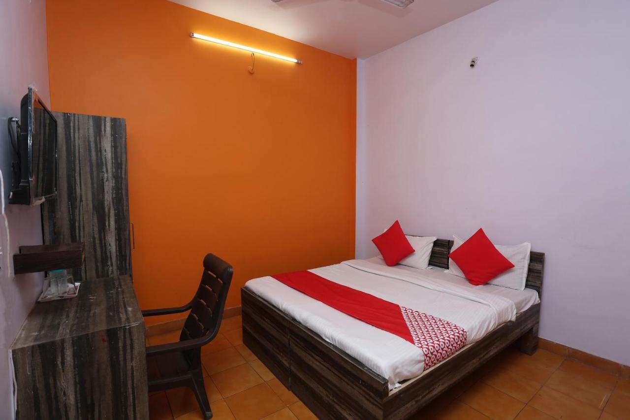 Oyo 37533 Hotel Ashirwad Jabalpur Zewnętrze zdjęcie