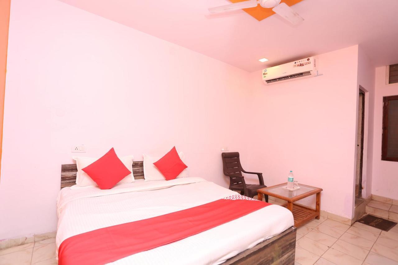Oyo 37533 Hotel Ashirwad Jabalpur Zewnętrze zdjęcie