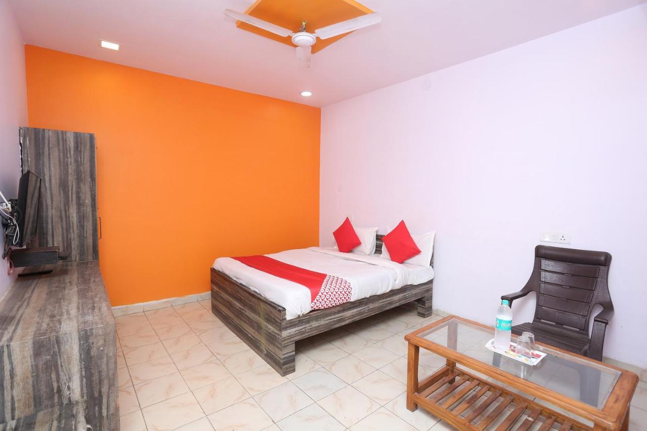 Oyo 37533 Hotel Ashirwad Jabalpur Zewnętrze zdjęcie